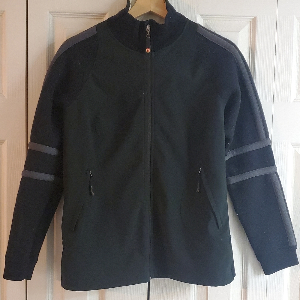 LULULEMON Jacket Bi-texture size M